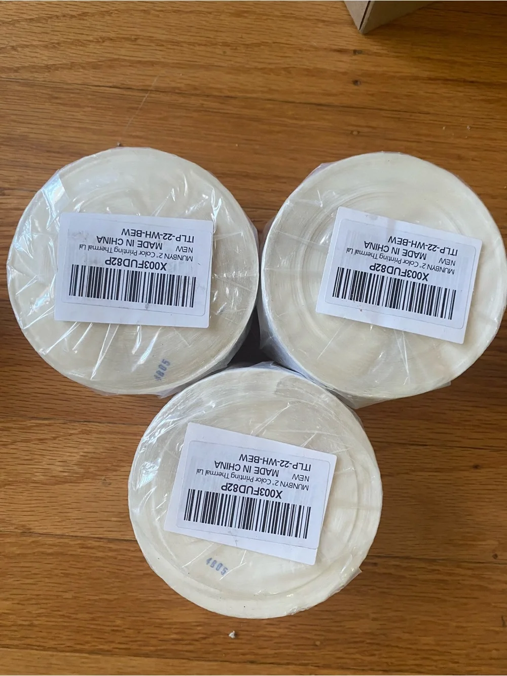 MUNBYN Thermal Label Rolls - White rectangular 2 by 1.25 inch Labels